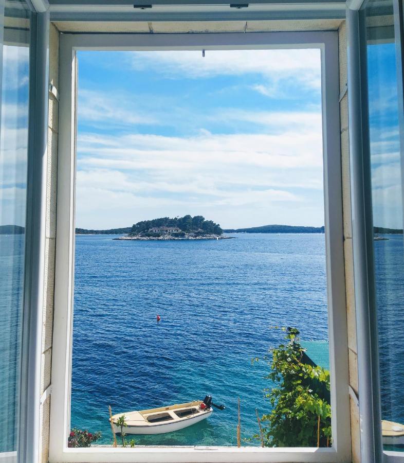 Seafront Rooms Hvar Town Eksteriør bilde
