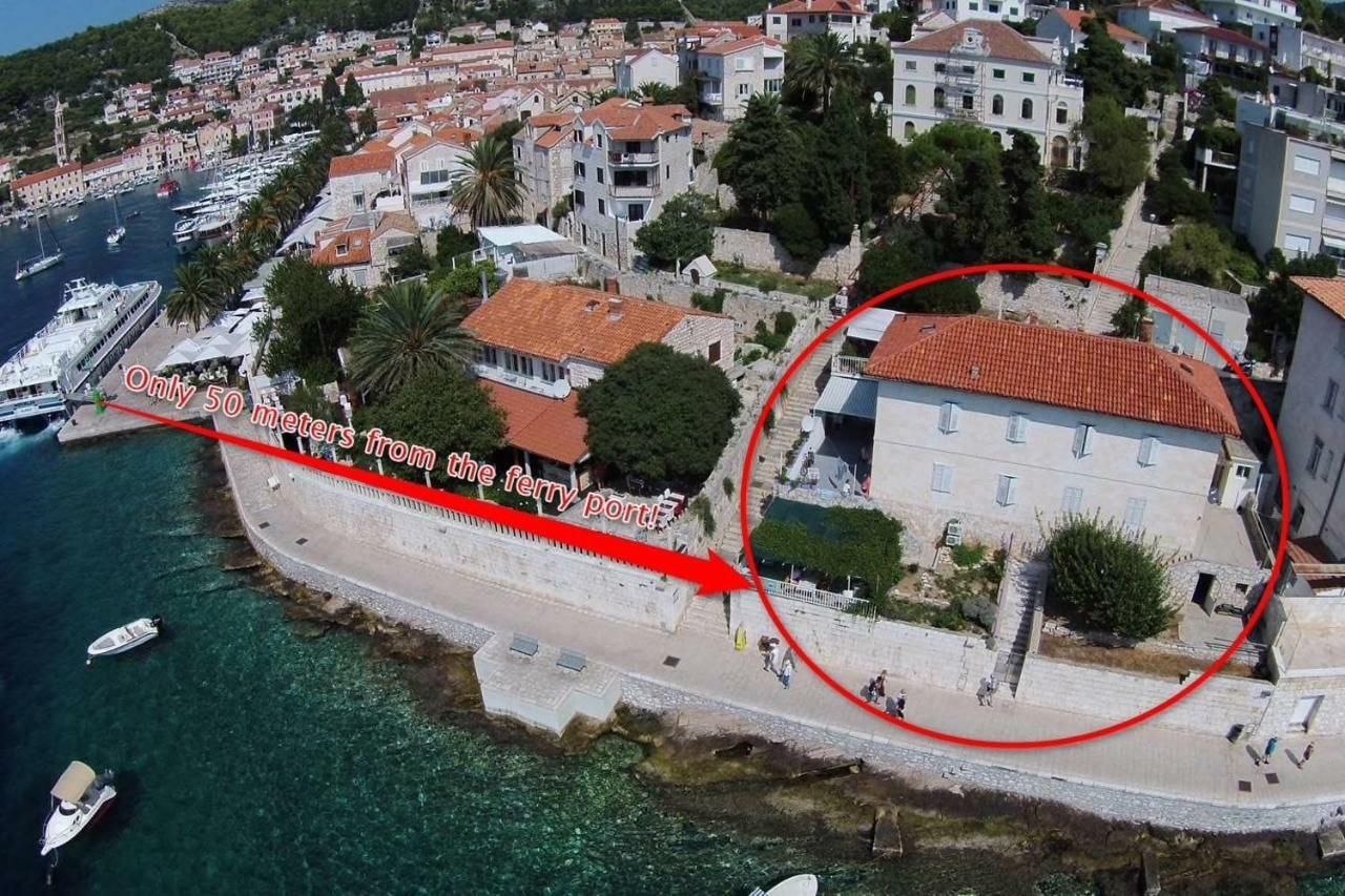 Seafront Rooms Hvar Town Eksteriør bilde